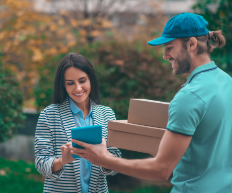 Parcel Delivery Image